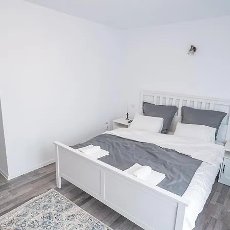 Casa Danei 3*
