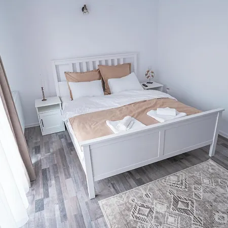 Casa Danei 3*